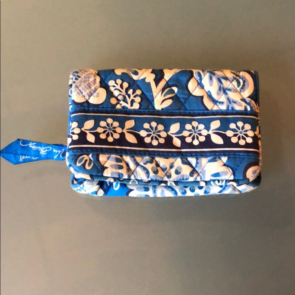 Vera Bradley wallet